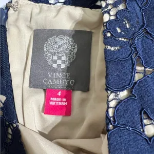 Vince Camuto Navy Blue Floral Lace V Neck Fit & Flare Cocktail Dress Size 4 thumbnail 4
