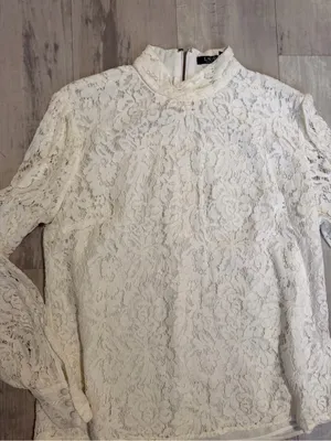 Ralph Lauren Ivory Floral Lace Mock Neck Blouse thumbnail 2