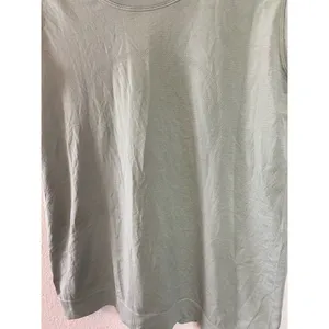 lululemon scuba light green t shirt thumbnail 2