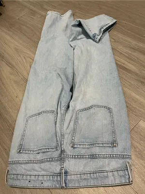 Banana Republic Light Wash Straight-Leg Jeans thumbnail 3