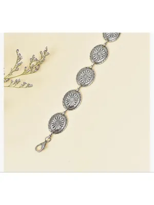 NEW Metal Chain Dress Belt Hollow Out Daisy Sweater Belt thumbnail 3