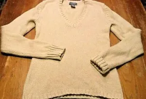 Vtg Banana Republic Women S/M Camel V-neck Sweater thumbnail 1