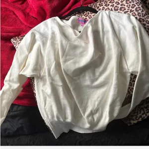 xs edikted off the shoulder long sleeve sweater thumbnail 3
