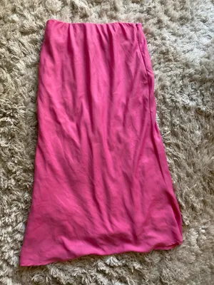 Princess Polly Pink Midi Skirt thumbnail 2