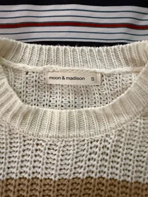 Moon & Maddison Boxy Sweater thumbnail 2
