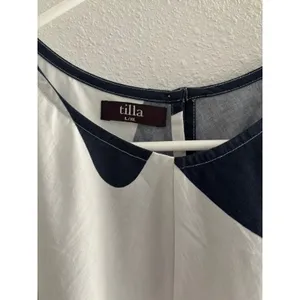 Tilla Dress Womens L/XL Blue White‎ Sleeveless Abstract Art Modern Resort Travel thumbnail 3