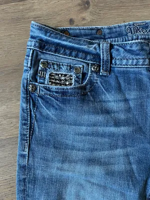 Miss Me Bermuda Shorts Sequin and Rhinestone Embellishments Size 29 thumbnail 8