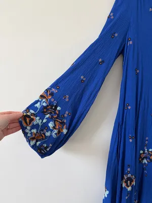 Free People Oxford Embroidered Cobalt Blue Long Sleeve Baby Doll Boho Dress M thumbnail 2