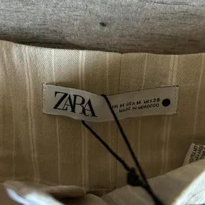 Zara wide leg stripe pants thumbnail 4