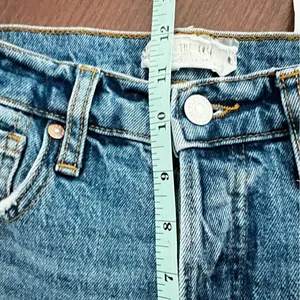 We The Free People Button Fly High Rise Skinny Jeans Size 27 Distressed Frayed thumbnail 12