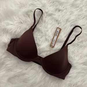 Skims Fits Everybody Scoop Plunge Bra Cocoa Size 32B thumbnail 4