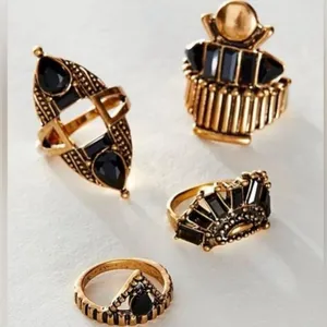Free People Rhapsody Rings Set Size 5-8 NWOT Gold thumbnail 1