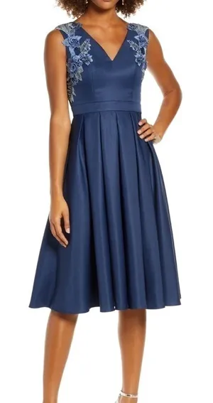 NWT CHI CHI LONDON Appliqué Fit Flare Party Dress Navy 4 thumbnail 1