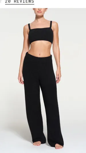 SKIMS Pants thumbnail 2