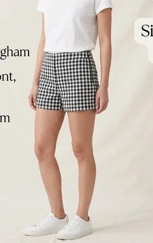 GAP Classic Gingham Flat-Front High Rise Side-Zip Shorts Size 00 Petite thumbnail 1