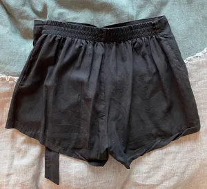 Revolve Black Skort thumbnail 3