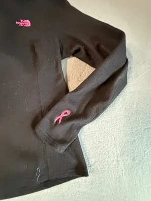 Women’s Breast Cancer The North Face Black Fleece thumbnail 3
