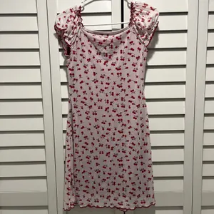 Romwe Coquette girl cherry print mesh lace trim sweetheart neckline dress red white xs thumbnail 4