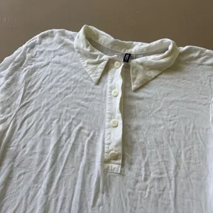 H&M Oversized Sheer CrêPe Polo Shirt thumbnail 6