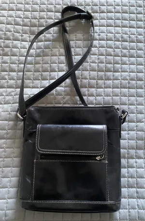 Giani Bernini Black Purse thumbnail 1