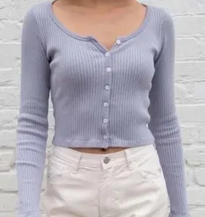 Brandy Melville Cardigan Womens One Size‎ Lavender Zelly Ribbed Knit Button Top thumbnail 1