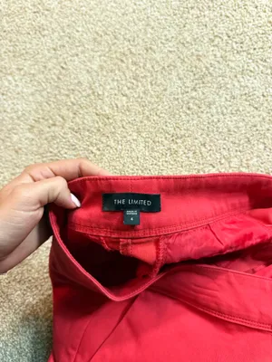 The Limited Red scallop Shorts thumbnail 3