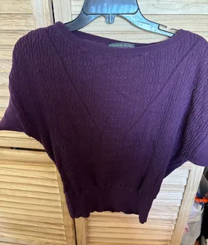 FINAL MARKDOWN Preston & York Plum Cable-Knit Short Sleeve Scoop Sweater Small thumbnail 1