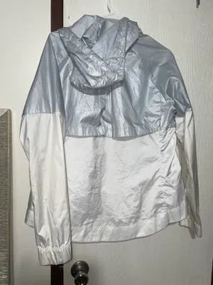 Nike Windbreaker thumbnail 2