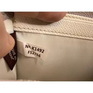 EUC COACH Bicolor Accordion Zip Around Long Wallet Genuine Leather Taupe/Ivory thumbnail 14