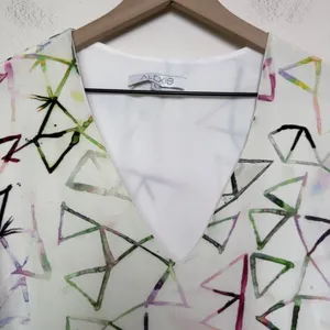 Alexis‎ Women 100% SILK Mini Dress Large Abstract Bell Sleeve Shift Party Event thumbnail 6