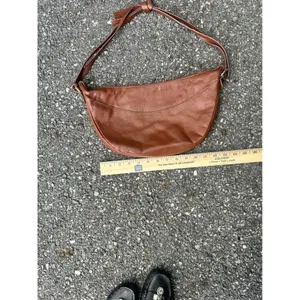 Ashwood Brown Pebbled Leather Crescent Hobo Shoulder Bag Cognac Gold Hardware thumbnail 6