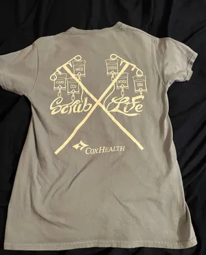 Gildan Graphic T-Shirt thumbnail 2