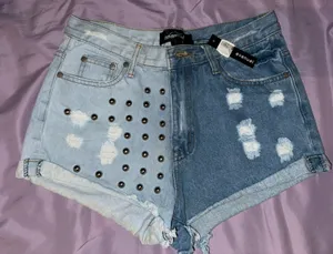 Jean Shorts Size L thumbnail 1