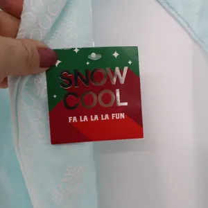 Snow Cool Sweatshirt Womens Medium Light Mint Green Snowflake Graphic New thumbnail 4