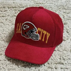 Mitchell & Ness Kansas City Chiefs Red Corduroy Arch Stamp Pro Pinch Snapback thumbnail 1