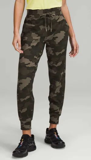 Lululemon Pants Green‎ Camo Joggers Ready To Rulu Size 0 thumbnail 1