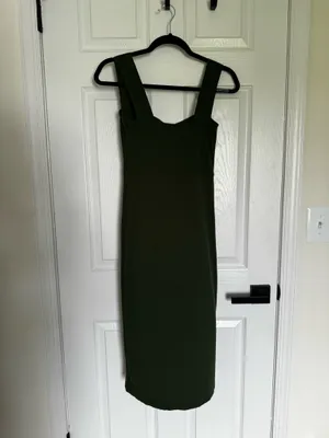Square Neck Bodycon Midi Dress Green Size M thumbnail 2
