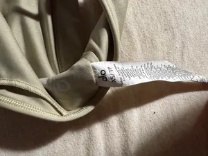 Alo Yoga Sports Bra thumbnail 3