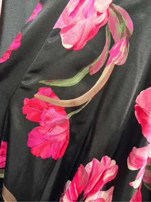 NWT Women's Lilac + London Floral Print Pink and Black Midi Wrap Robe L thumbnail 11