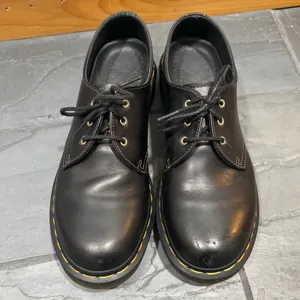 Dr. Marten's 1461 Black Smooth Leather Oxford Shoes - size 9 thumbnail 3