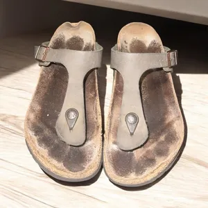 ✨Birkenstock GIZEH REGULAR Sz 40 Sandals✨ thumbnail 1