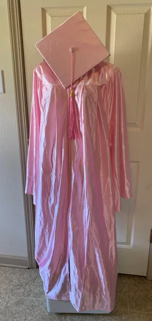 Pink Cap/gown thumbnail 1