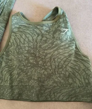 Gymshark Adapt Camo Seamless Sports Bra thumbnail 1