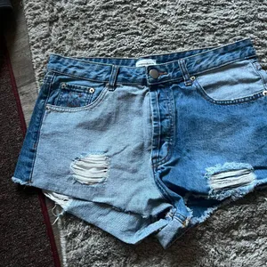 Superdown Lydia Two Tone Short in Blue Multi size 30‎ thumbnail 5
