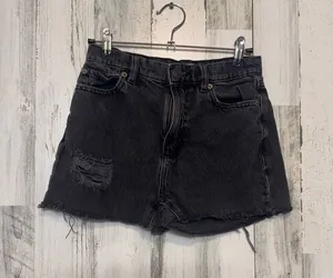 Garage Denim Distressed Jean Shorts Womens 0 24 Faded Black Raw Hem Cutoffs thumbnail 1