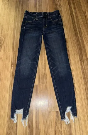 American Eagle 00R Next Level Stretch Hi-Rise Jegging Crop Distressed Denim Jean thumbnail 1