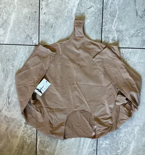 Skims Essential Long Sleeve Scoop Neck Bodysuit Sienna Brown 4X/5X BS-SCN-0315 thumbnail 1