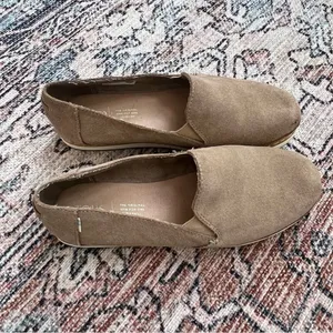 TOMS Desert Tan Suede Women's Palma Wrap Slip-Ons 10014282 size 8 thumbnail 2