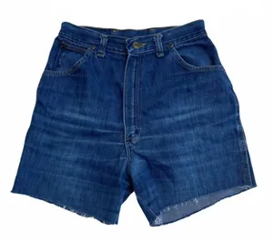 Wrangler High Rise Medium Wash Jean Shorts Vintage Size‎ 27 See Measurements thumbnail 1