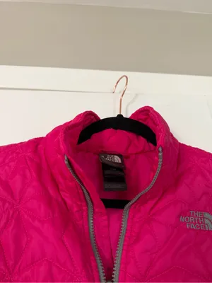 The North Face Fuscia Pink Puffer Vest thumbnail 6